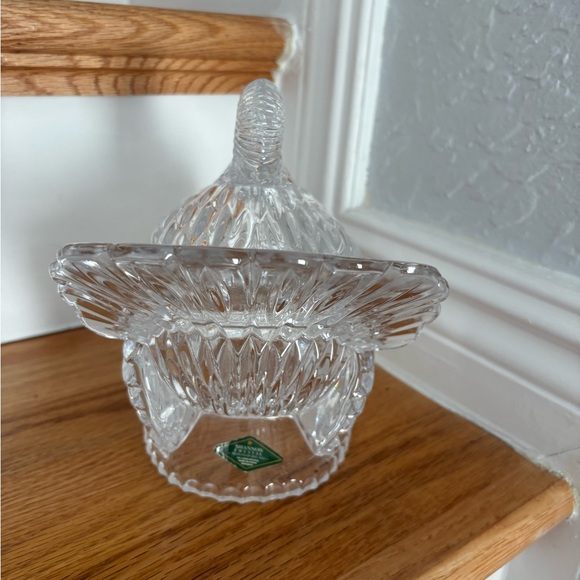 A Shannon Crystal by Godinger 24% Lead Crystal Covered Turkey Dish - Picture 6 of 7